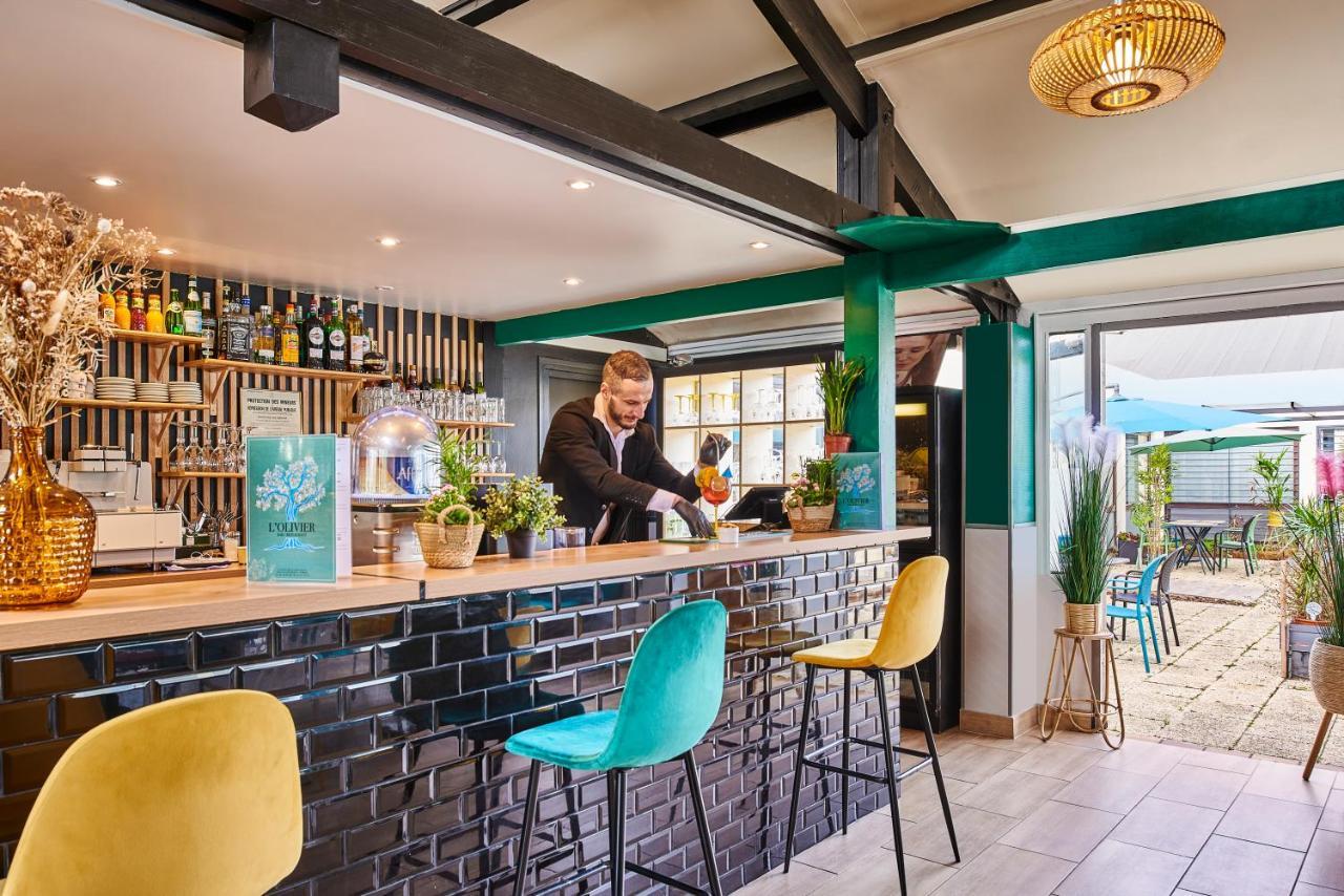 Ibis Budget Saint-Ouen-L'Aumone Exteriör bild