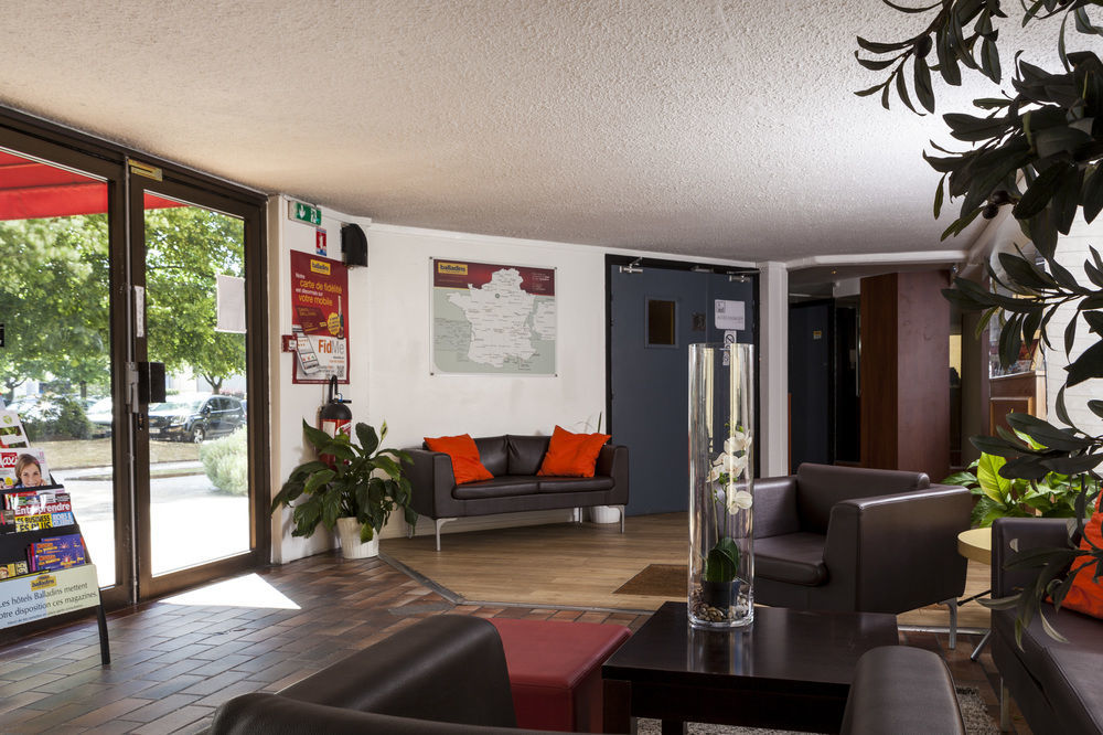 Ibis Budget Saint-Ouen-L'Aumone Exteriör bild