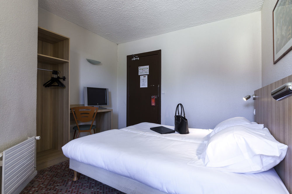 Ibis Budget Saint-Ouen-L'Aumone Exteriör bild