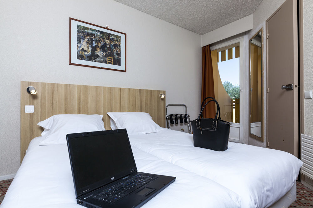 Ibis Budget Saint-Ouen-L'Aumone Exteriör bild
