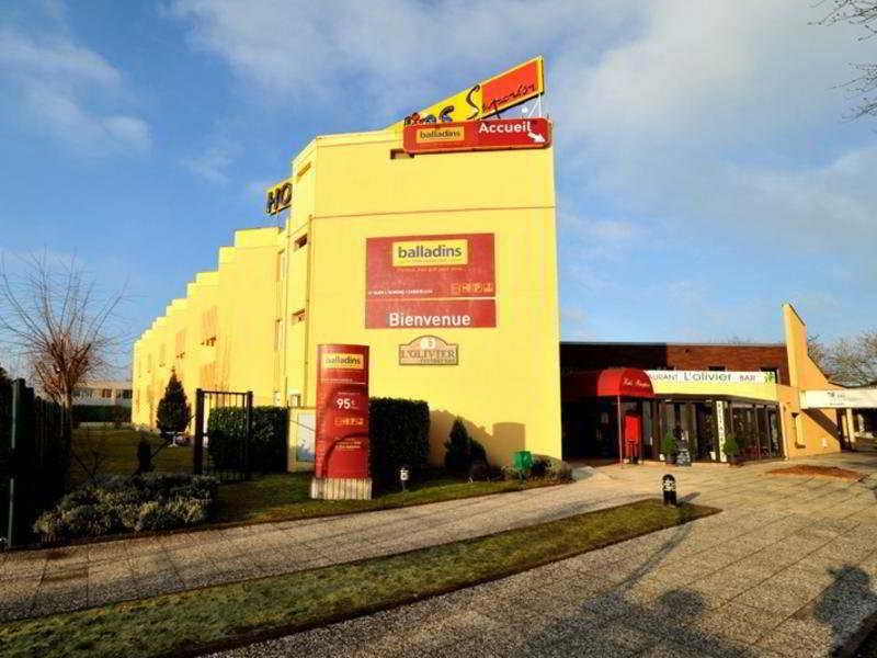 Ibis Budget Saint-Ouen-L'Aumone Exteriör bild