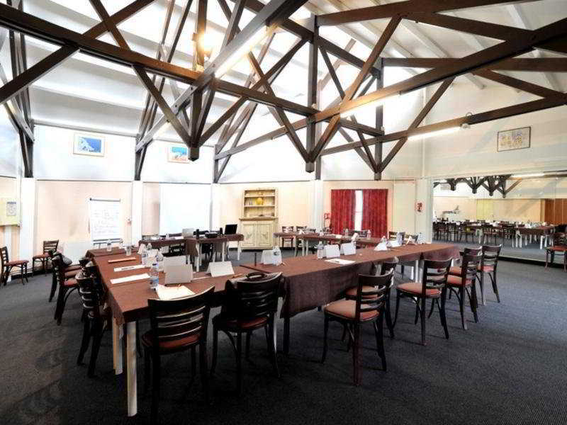 Ibis Budget Saint-Ouen-L'Aumone Exteriör bild